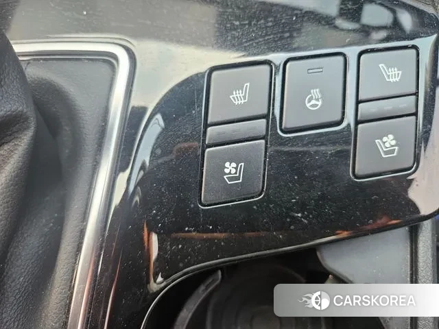 Kia Sportage 5th Generation 2022 Белый из Кореи, фото 5