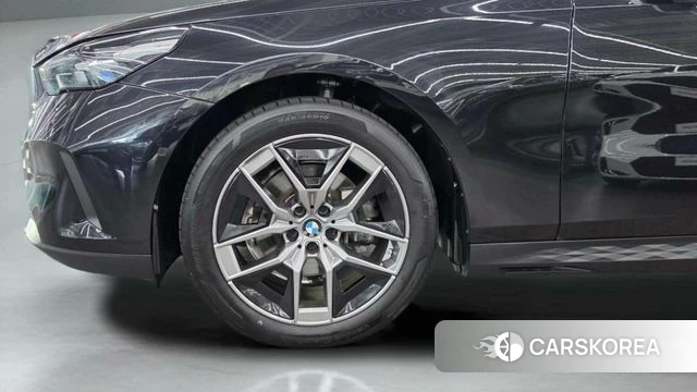 BMW 5 Series (G60) id 4617504 из Кореи 15