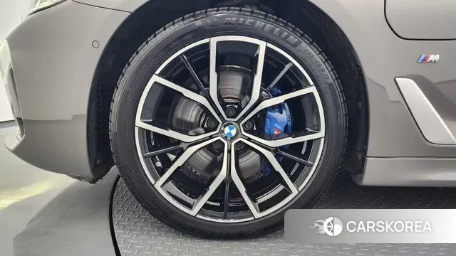 BMW 5 Series (G30) id 3488857 из Кореи 15