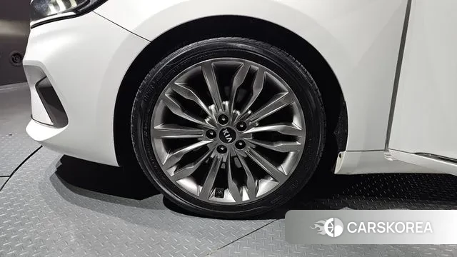 Kia K7 Premier id 3578389 из Кореи 15