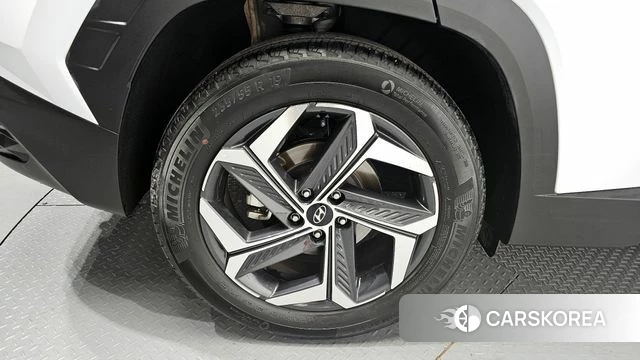 Hyundai Tucson (NX4) id 4415748 из Кореи 25