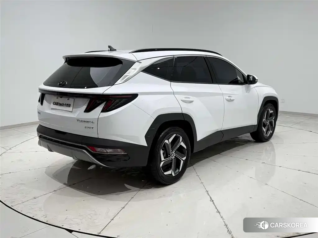 Hyundai Tucson id 4565326 из Китая 21