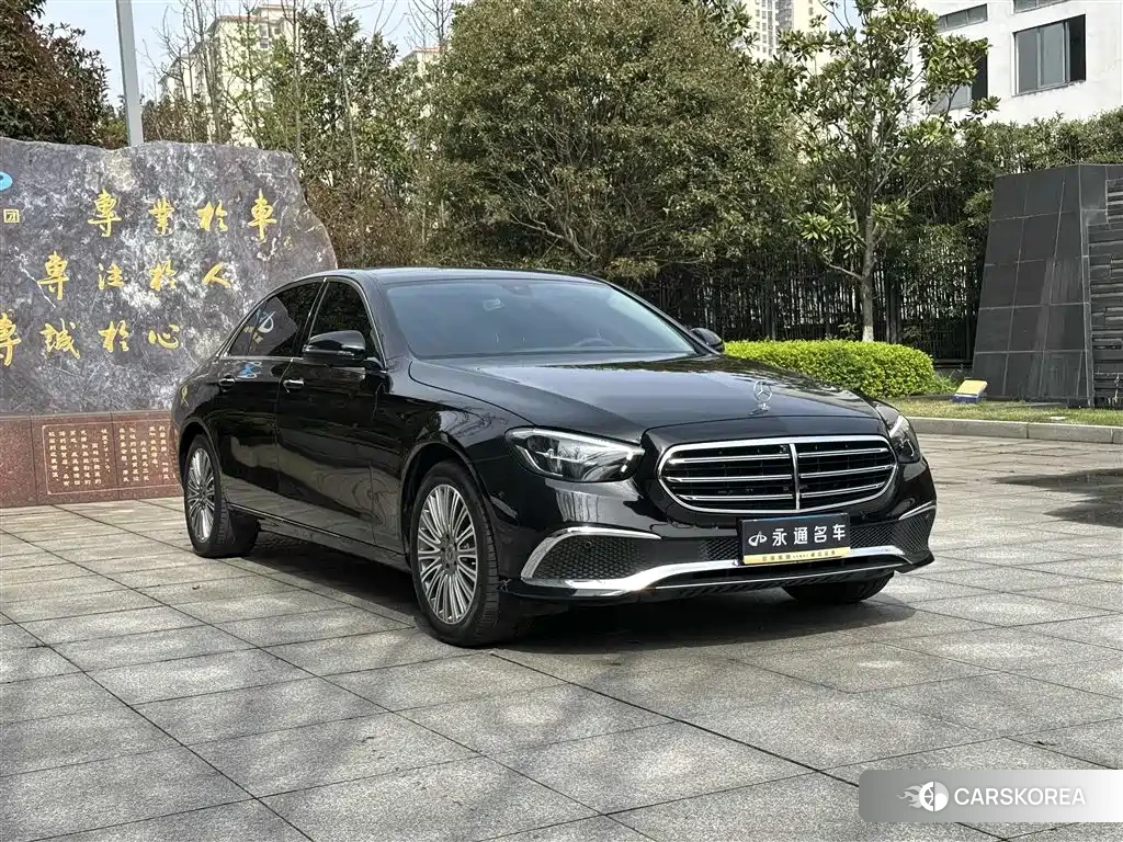 Mercedes-Benz E-Class id 4589335 из Китая 11