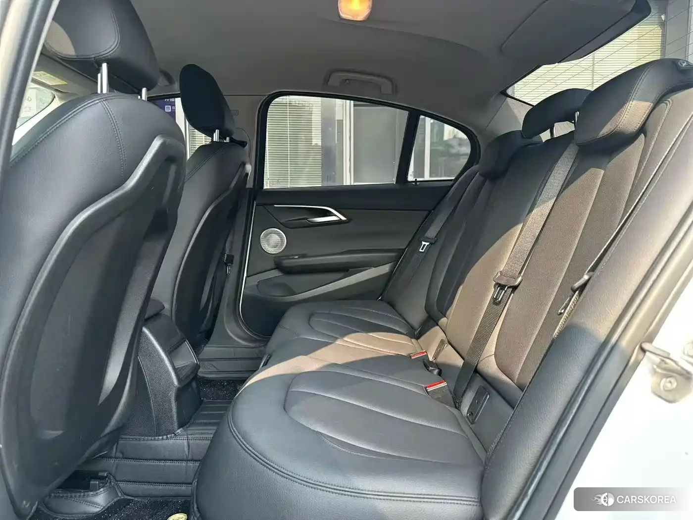 BMW 1 series 2022 Белый из Китая, фото 5