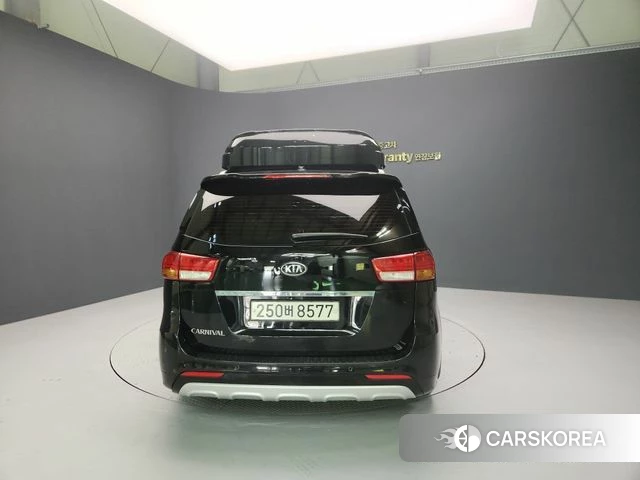 Kia All New Carnival id 4694267 из Кореи 15