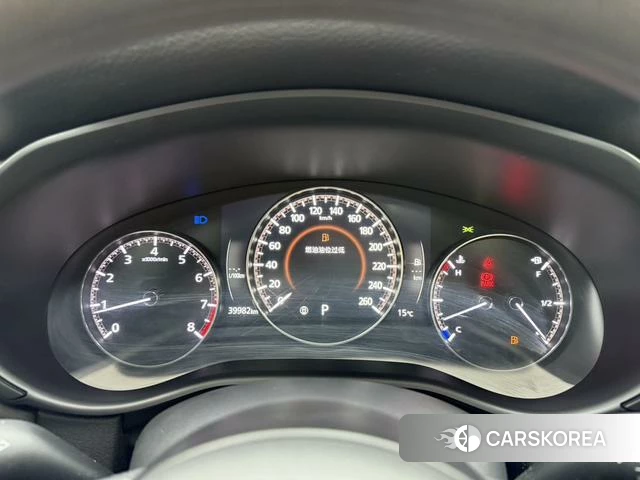 Mazda CX-50 line also 2023 Желтый из Китая, фото 5