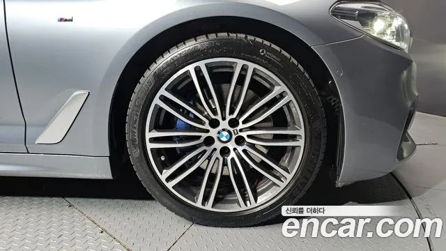 BMW 5 Series (G30) id 2718814 из Кореи 15