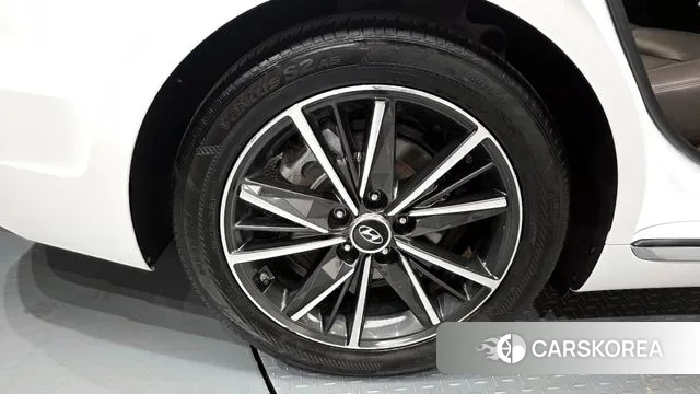 Hyundai The New Grandeur IG id 3717862 из Кореи 15