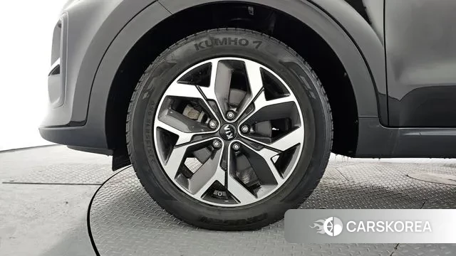 Kia Sportage The Bold id 3672258 из Кореи 15