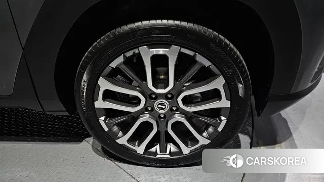 Ssangyong Torres id 3420647 из Кореи 15