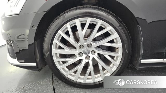 Audi A8 (D5) id 4535467 из Кореи 31