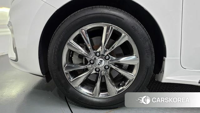Kia The New Carnival id 4785758 из Кореи 15