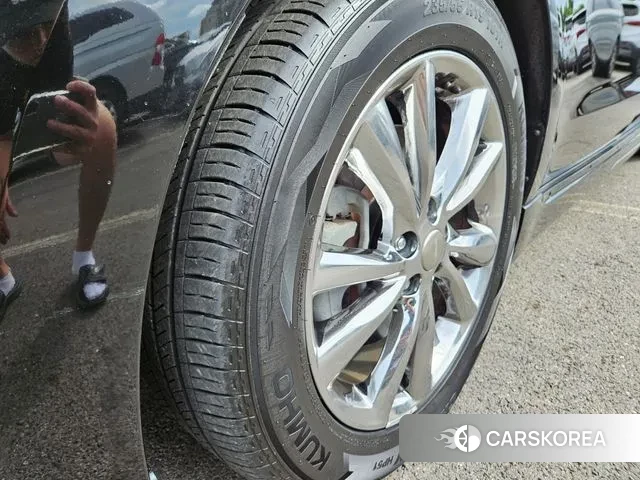 Kia The New Carnival id 3134593 из Кореи 15