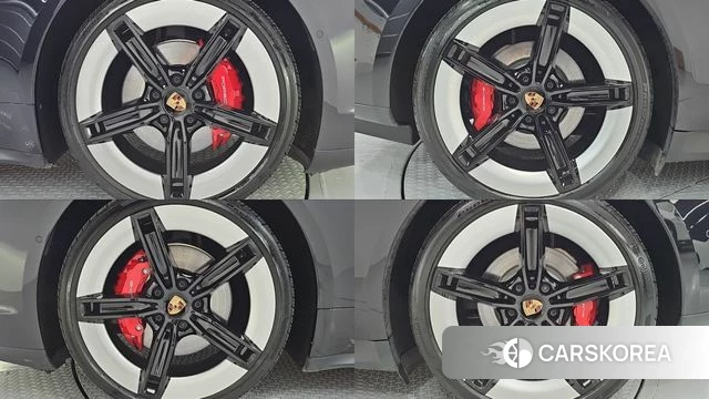 Porsche Taycan id 4493725 из Кореи 15