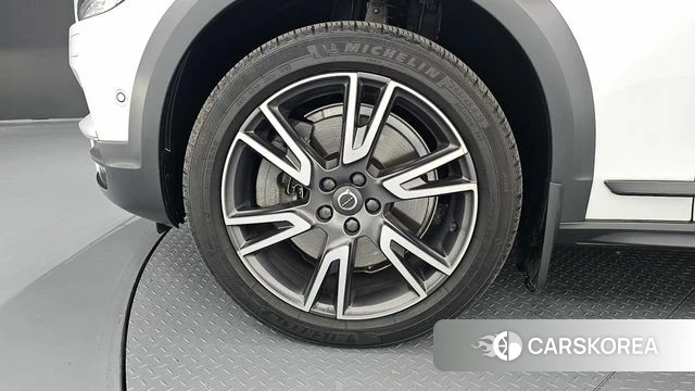 Volvo V90 Cross-Country id 3867299 из Кореи 15