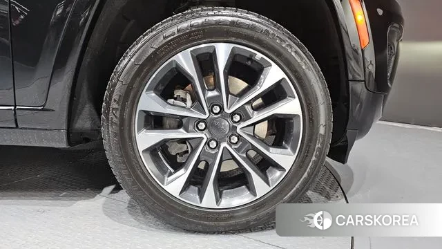 Jeep Grand Cherokee (WL) id 3726096 из Кореи 15