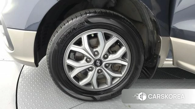 Hyundai The New Grand Starex id 4197251 из Кореи 27