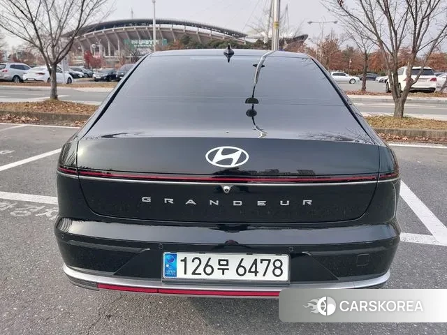 Hyundai Grandeur Hybrid (GN7) id 3230670 из Кореи 15