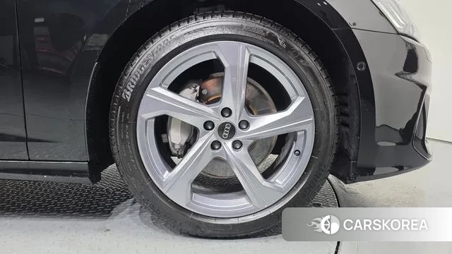 Audi A6 (C8) id 3482039 из Кореи 15