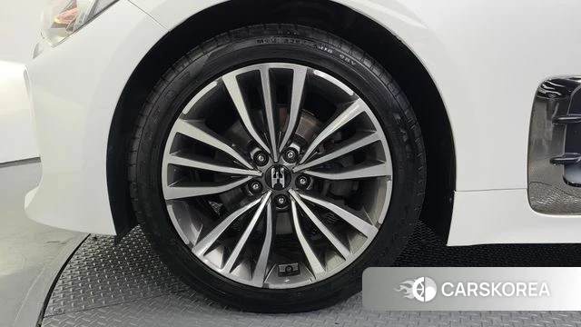Kia Stinger id 4483356 из Кореи 25