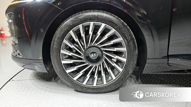 Hyundai Grandeur (GN7) id 3826665 из Кореи 15