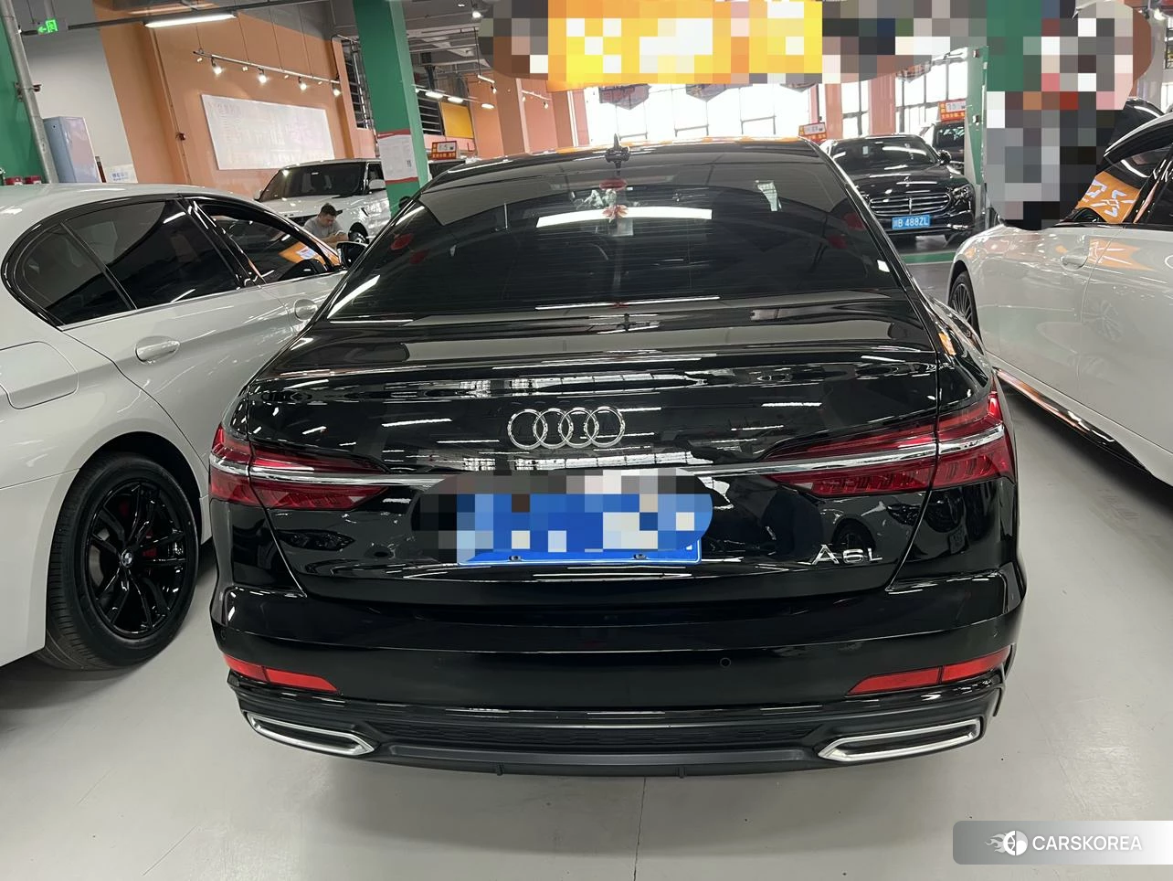 Audi A6L id 4441179 из Китая 14