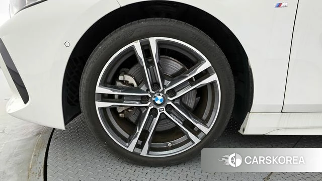 BMW 1 Series (F40) id 4322498 из Кореи 25