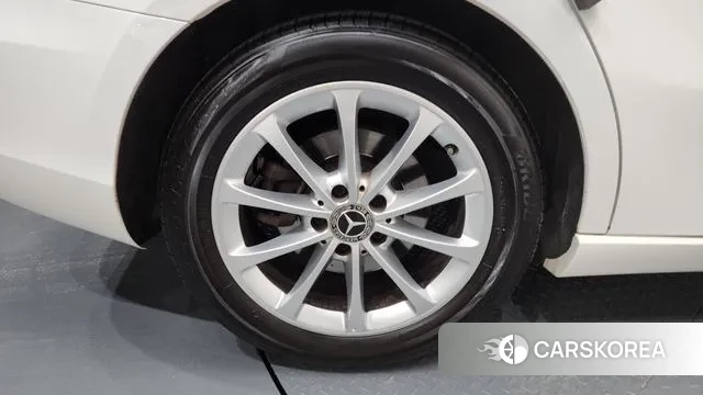 Mercedes-Benz A-Class W177 id 3407323 из Кореи 15