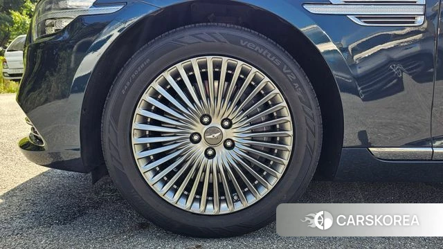 Genesis G90 id 4671888 из Кореи 15
