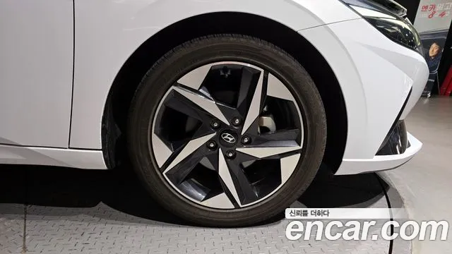 Hyundai Avante Hybrid (CN7) id 2407416 из Кореи 15