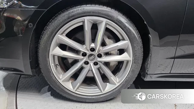 Audi A7 (4K) id 3328588 из Кореи 15