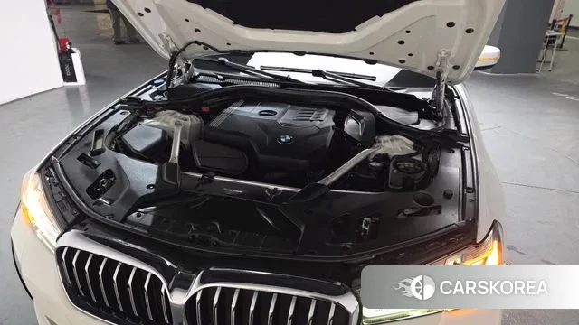 BMW 5 Series (G30) id 3712358 из Кореи 15