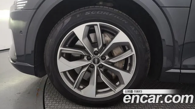 Audi e-Tron id 2730901 из Кореи 15