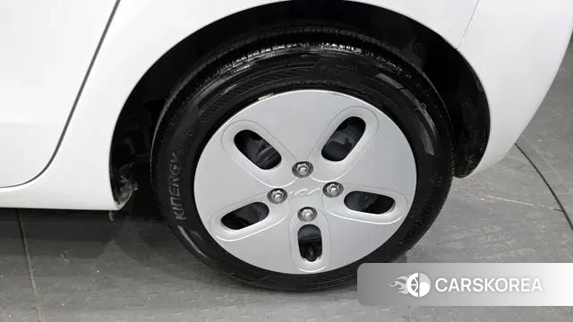 Kia The New Kia Ray id 3581383 из Кореи 15