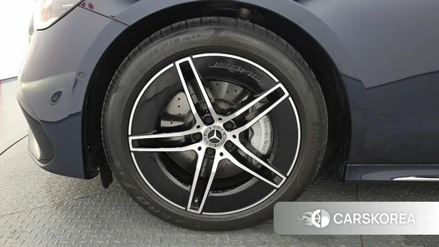 Mercedes-Benz E-Class W214 id 4752898 из Кореи 32
