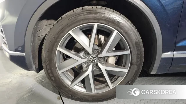 Volkswagen Touareg 3rd generation id 3528638 из Кореи 15