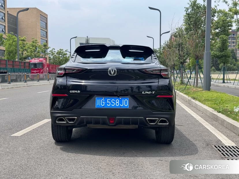 Chang'an UNI-T 2020 Черный из Китая, фото 5