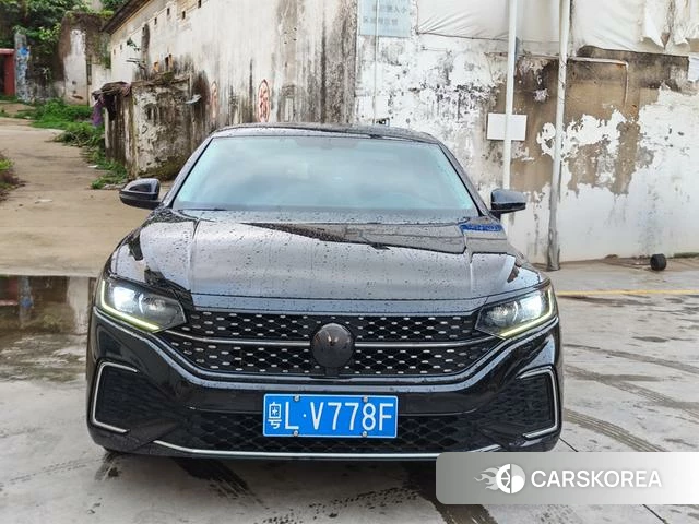 Volkswagen Passat 2022 Черный из Китая, фото 5