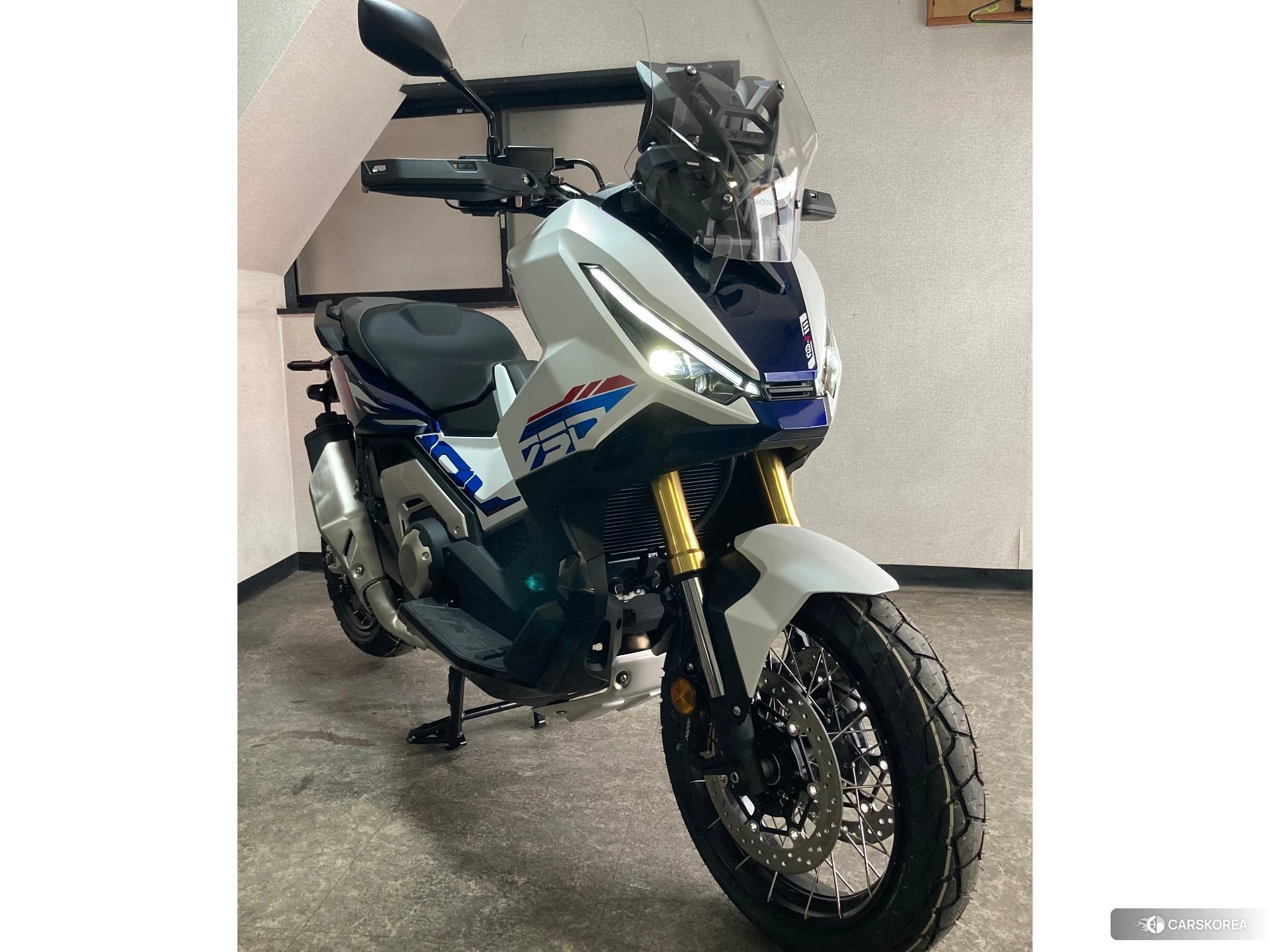 Проданный Honda X-ADV 750 2026 из Японии, фото 4