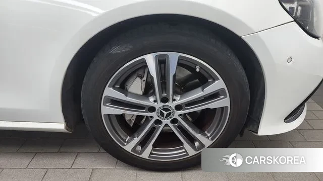Mercedes-Benz E-Class W213 id 3428098 из Кореи 15