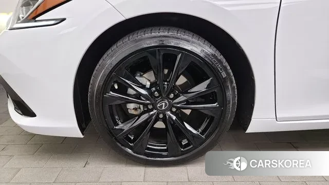 Lexus ES300h 7th generation id 3512406 из Кореи 15