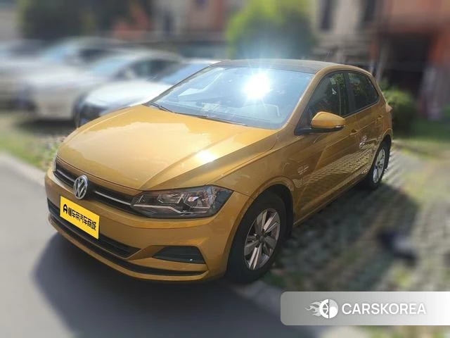 Volkswagen Polo 2021 Желтый из Китая, фото 5