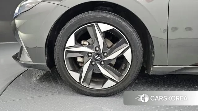 Hyundai Avante (CN7) id 3274600 из Кореи 15