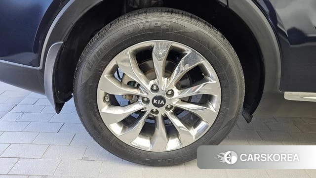 Kia The New Sorento id 4694096 из Кореи 31