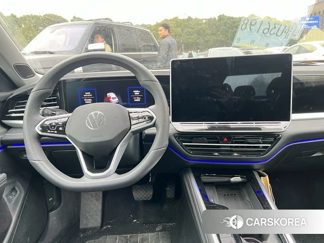 Volkswagen Passat 2024 Фиолетовый из Китая, фото 5