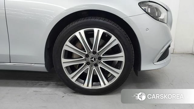 Mercedes-Benz E-Class W213 id 4763386 из Кореи 15