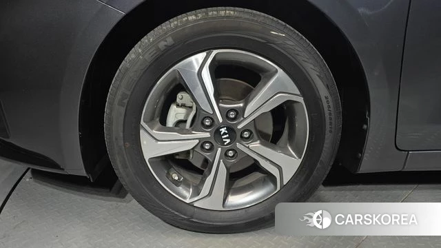 Kia Come New K3 id 3899652 из Кореи 15