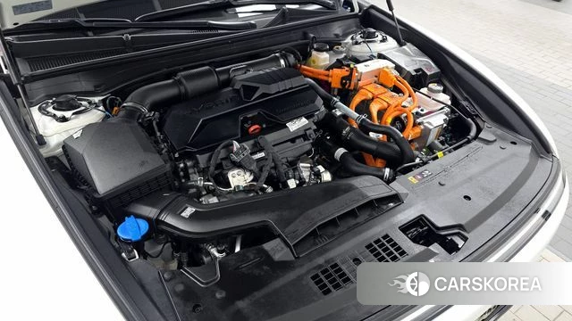 Hyundai Grandeur Hybrid (GN7) id 4394450 из Кореи 28