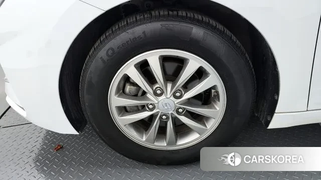 Hyundai The New Avante AD id 3573724 из Кореи 15