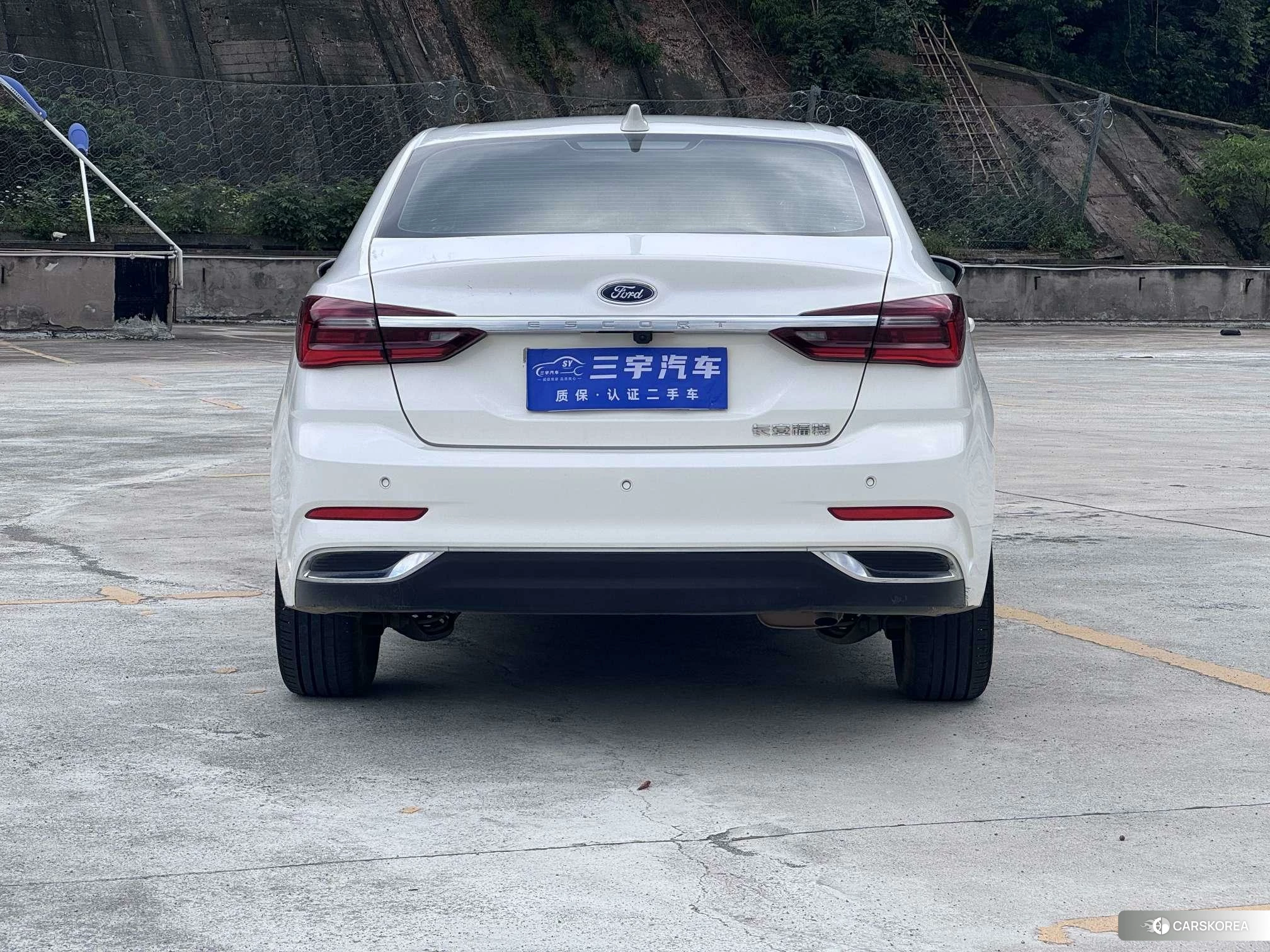 Ford Forrest id 4407621 из Китая 14